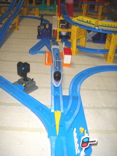 自動のりかえ同時発車レイアウトプロトタイプ自動ポイント2番.jpg